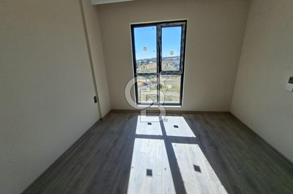 İNCEK TAŞPINARDA HERA LİFE SİTESİNDE SATILIK 1+1 DAİRE