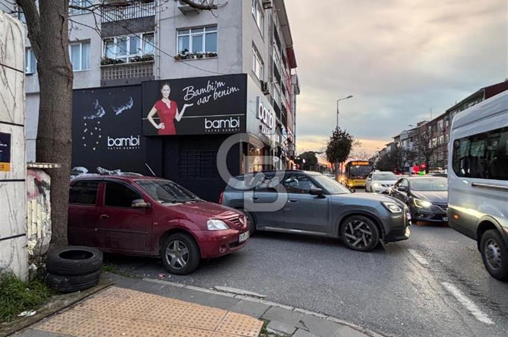  ÜSKÜDAR BARBAROS MAH CADDE ÜZERİNDE TEMİZ KEYİFLİ KİRALIK