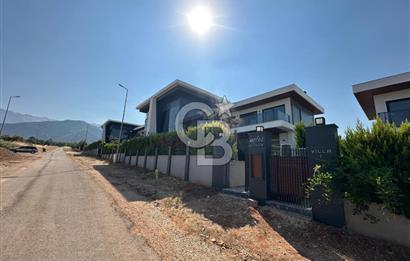 1339315339 İlanlar Denizli Hallaçlarda Site İçerisinde Satılık Havuzlu 5+2 Villa