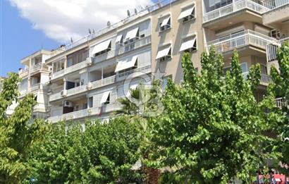 Bostanlı Merkezde 3+1 Satılık Daire