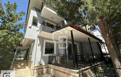 Çamlık'ta Mükemmel Konumda B+3 Kat Kiralık Villa