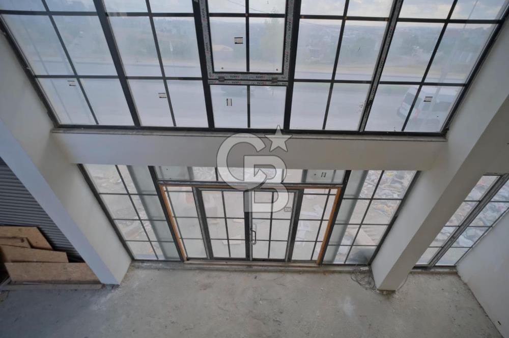 ARNAVUTKÖY FATİH CADDESİ 1300M2 ASMA KATLI KİRALIK DÜKKAN