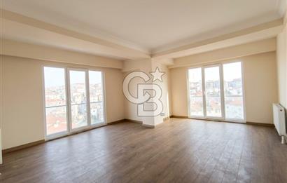ÜMRANİYE TANTAVİ MAHALLESİ'NDE LÜKS SİTE İÇERİSİNDE, FERAH VE KONFORLU 3+1 SATILIK DAİRE!