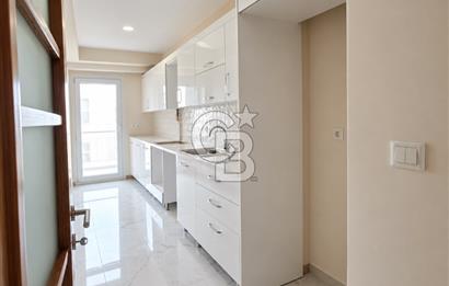 ÜMRANİYE TANTAVİ MAHALLESİ'NDE LÜKS SİTE İÇERİSİNDE, FERAH VE KONFORLU 3+1 SATILIK DAİRE!