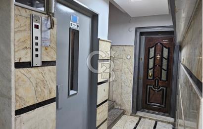 Konak Esenyalı İnönü Caddesi Göztepe Metro 2+1 Kiralık Daire