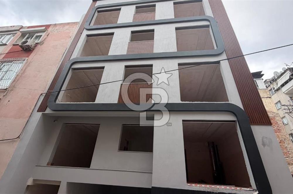 Üçyol Metro Yakını Asansörlü, Otoparklı Ultra Lüks 1+1 Daire