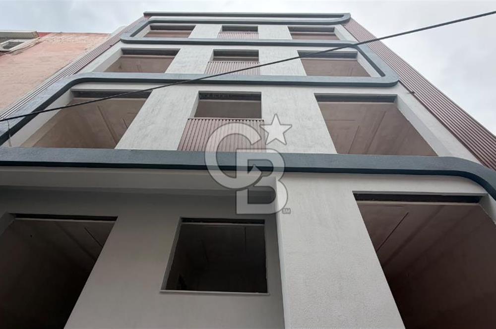 Üçyol Metro Yakını Asansörlü, Otoparklı Ultra Lüks 1+1 Daire