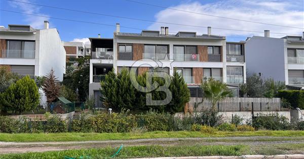MUSELAND-PALMİYE PARK FİORA SİTESİ'NDE SATILIK 4+1 BAHÇE DUBLEKS - 379882