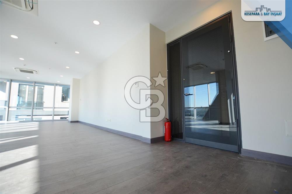 maltepe dragos center'da satılık 104 m2 büro&ofis