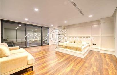 KKTC, Girne'de satılık özel tasarım 5 odalı villa