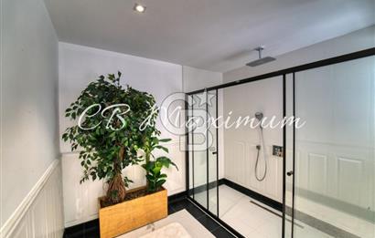 KKTC, Girne'de satılık özel tasarım 5 odalı villa