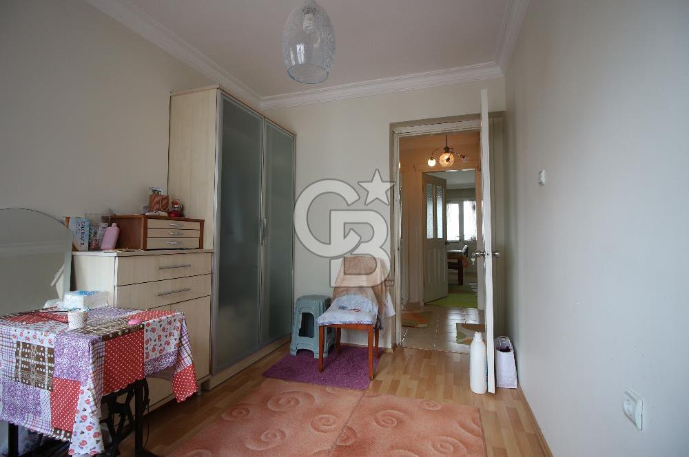 Gaziemir Merkezde 3+1 Geniş Daire