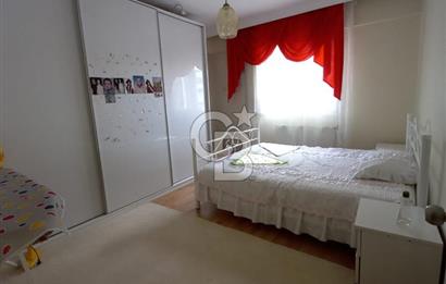 Gaziemir Merkezde 3+1 Geniş Daire