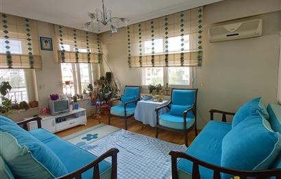 Gaziemir Merkezde 3+1 Geniş Daire