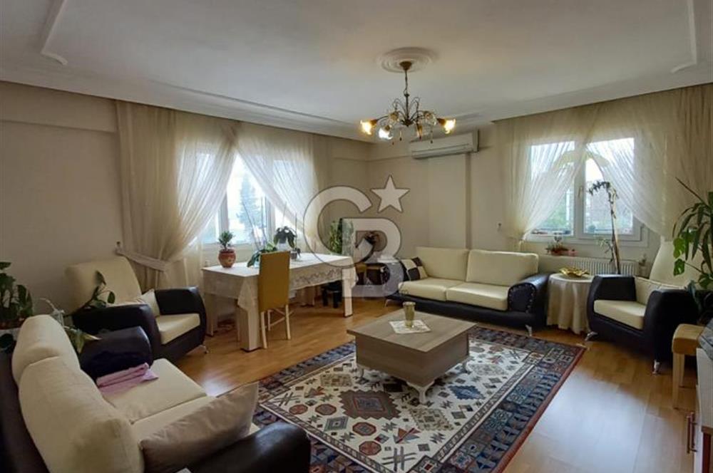 Gaziemir Merkezde 3+1 Geniş Daire