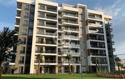 Ataşehir Modern 1 Havuz Cephe Kiralık 1+1 Hazal Muti'den