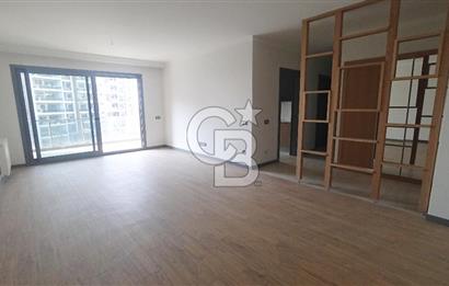 Ataşehir Modern 1 Havuz Cephe Kiralık 3+1 Hazal Muti'den