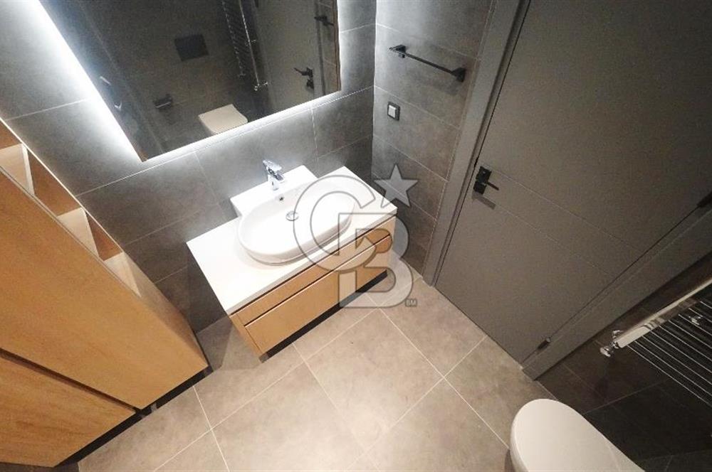 Ataşehir Modern 1 Havuz Cephe Kiralık 3+1 Hazal Muti'den