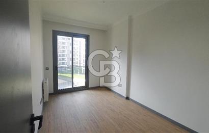 Ataşehir Modern 1 Havuz Cephe Kiralık 3+1 Hazal Muti'den