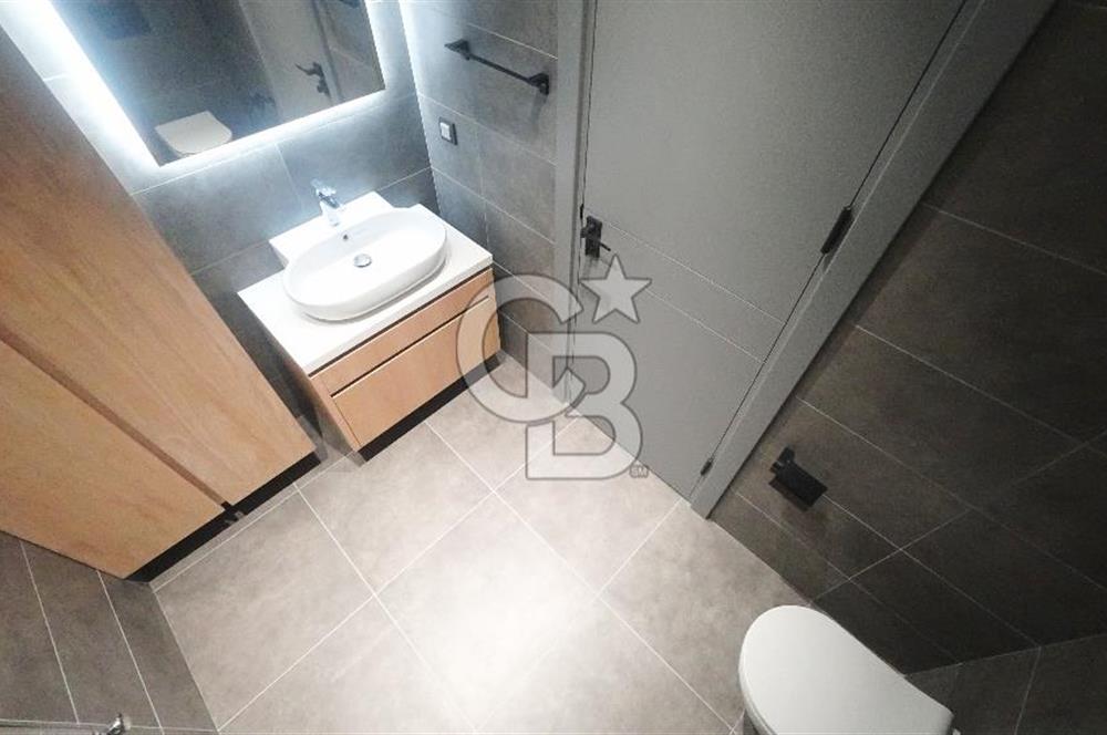 Ataşehir Modern 1 Havuz Cephe Kiralık 3+1 Hazal Muti'den