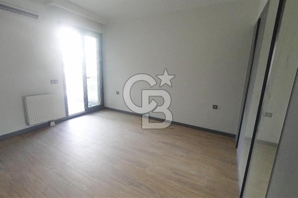 Ataşehir Modern 1 Havuz Cephe Kiralık 3+1 Hazal Muti'den