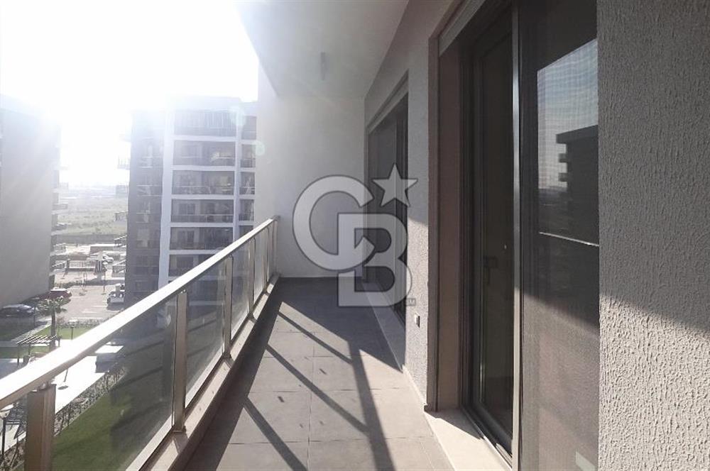 Ataşehir Modern 1 Havuz Cephe Kiralık 1+1 Hazal Muti'den