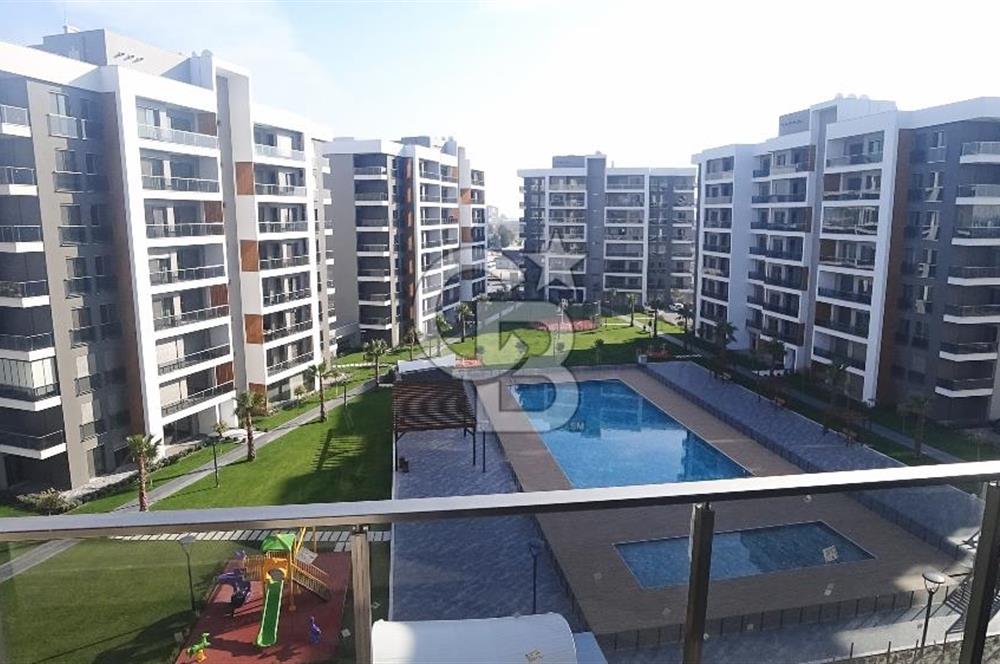 Ataşehir Modern 1 Havuz Cephe Kiralık 1+1 Hazal Muti'den