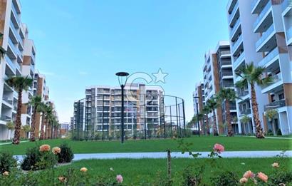Ataşehir Modern 1 Havuz Cephe Kiralık 1+1 Hazal Muti'den