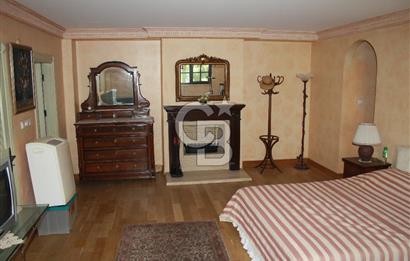tuzla mercan sahilde 1000 m2 bahçeli müstakil havuzlu 2 villa