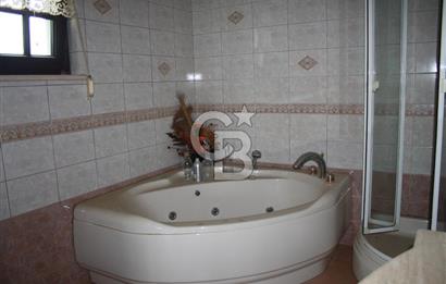 tuzla mercan sahilde 1000 m2 bahçeli müstakil havuzlu 2 villa