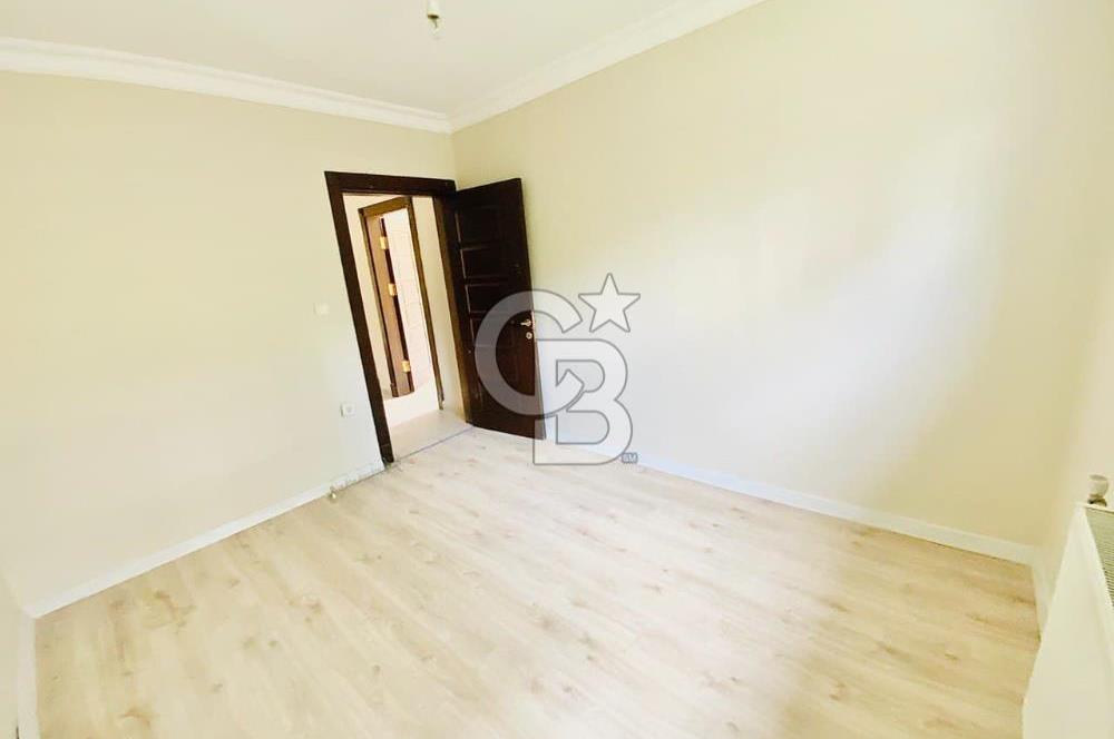 Bahçeşehir Boğazköyde Yeşillikler İçerisinde 3+1 Satılık Daire