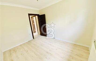 Bahçeşehir Boğazköyde Yeşillikler İçerisinde 3+1 Satılık Daire