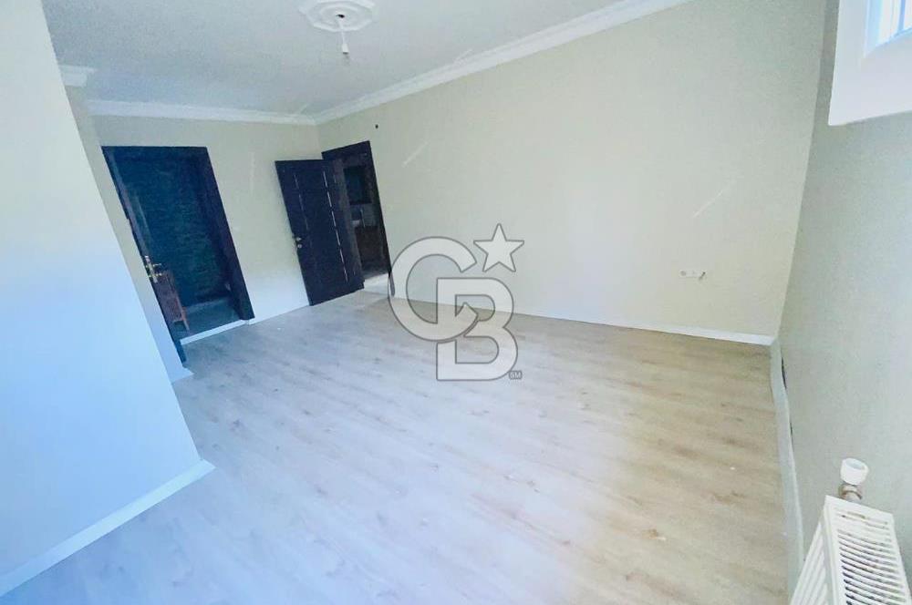 Bahçeşehir Boğazköyde Yeşillikler İçerisinde 3+1 Satılık Daire