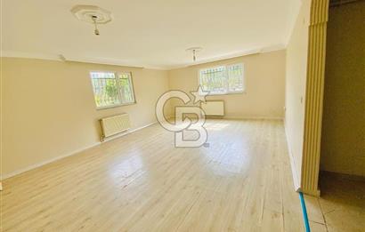 Bahçeşehir Boğazköyde Yeşillikler İçerisinde 3+1 Satılık Daire