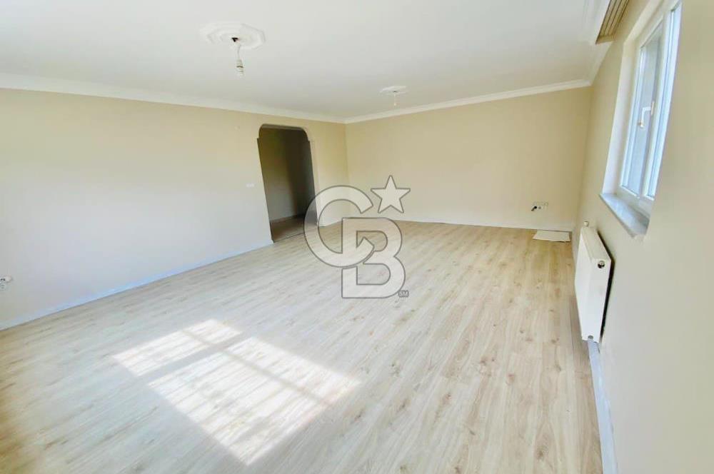 Bahçeşehir Boğazköyde Yeşillikler İçerisinde 3+1 Satılık Daire