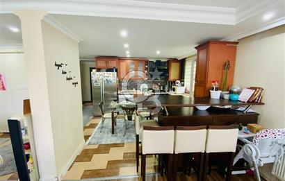 Bahçeşehir Boğazköyde Yeşillikler İçerisinde 3+1 Satılık Daire