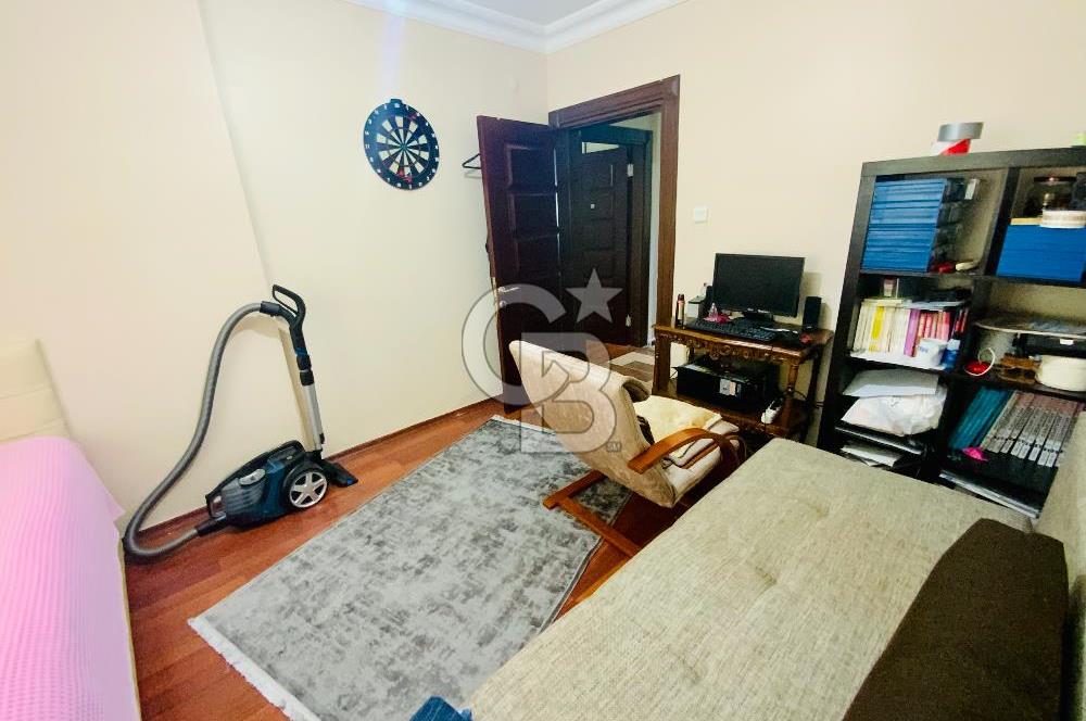 Bahçeşehir Boğazköyde Yeşillikler İçerisinde 3+1 Satılık Daire