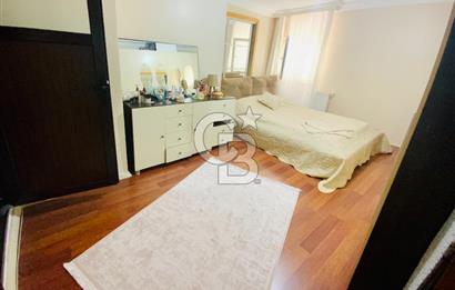 Bahçeşehir Boğazköyde Yeşillikler İçerisinde 3+1 Satılık Daire