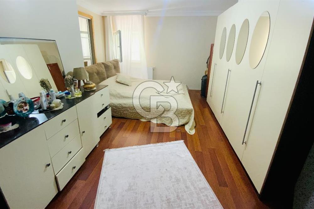 Bahçeşehir Boğazköyde Yeşillikler İçerisinde 3+1 Satılık Daire