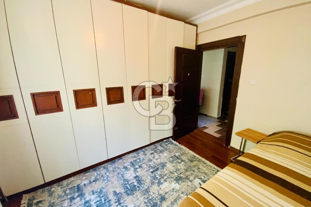 Bahçeşehir Boğazköyde Yeşillikler İçerisinde 3+1 Satılık Daire