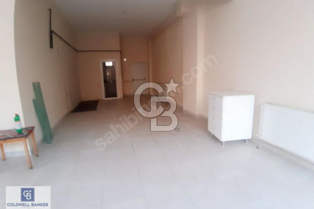 Cadde üzerinde kiralık iş yeri