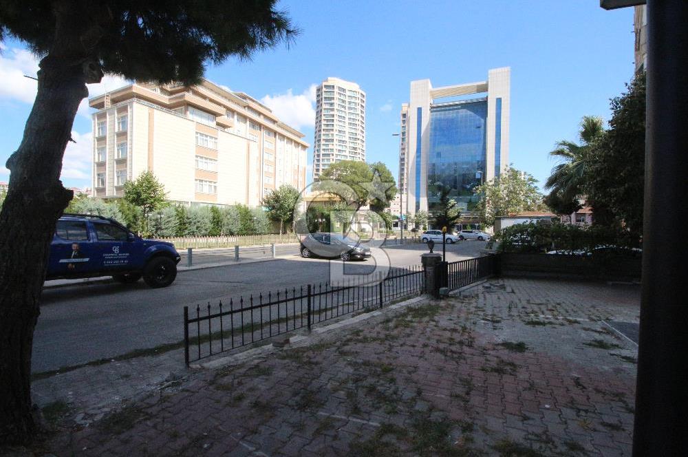 newada projesine komşuasansörlü 3 cephe 3 balkon okazyon daire