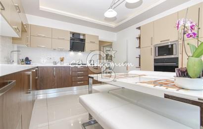 KIBRIS GİRNE EDREMİT TE 620 M2 ARSA İÇİNDE 4+1 DENİZ MANZARALI HAVUZLU ÇOK ÖZEL VİLLA