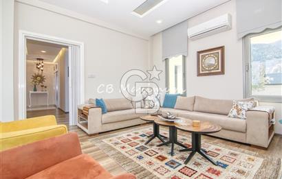 KIBRIS GİRNE EDREMİT TE 620 M2 ARSA İÇİNDE 4+1 DENİZ MANZARALI HAVUZLU ÇOK ÖZEL VİLLA