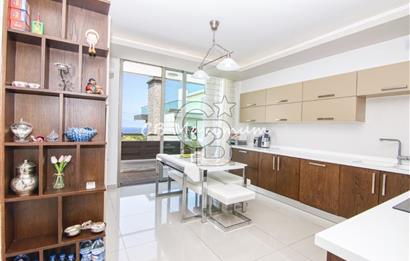 KIBRIS GİRNE EDREMİT TE 620 M2 ARSA İÇİNDE 4+1 DENİZ MANZARALI HAVUZLU ÇOK ÖZEL VİLLA